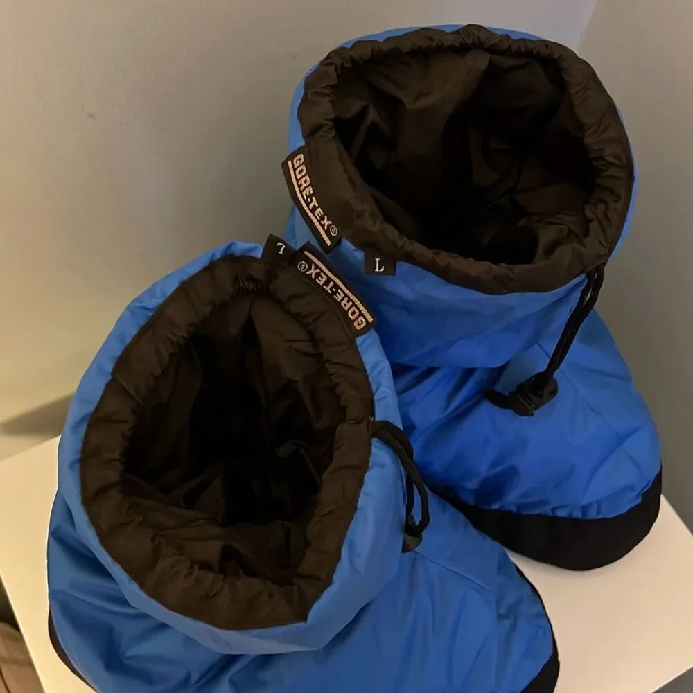 The North Face Kids Blue & Black Label Down Camp Insulated Slipper Booties